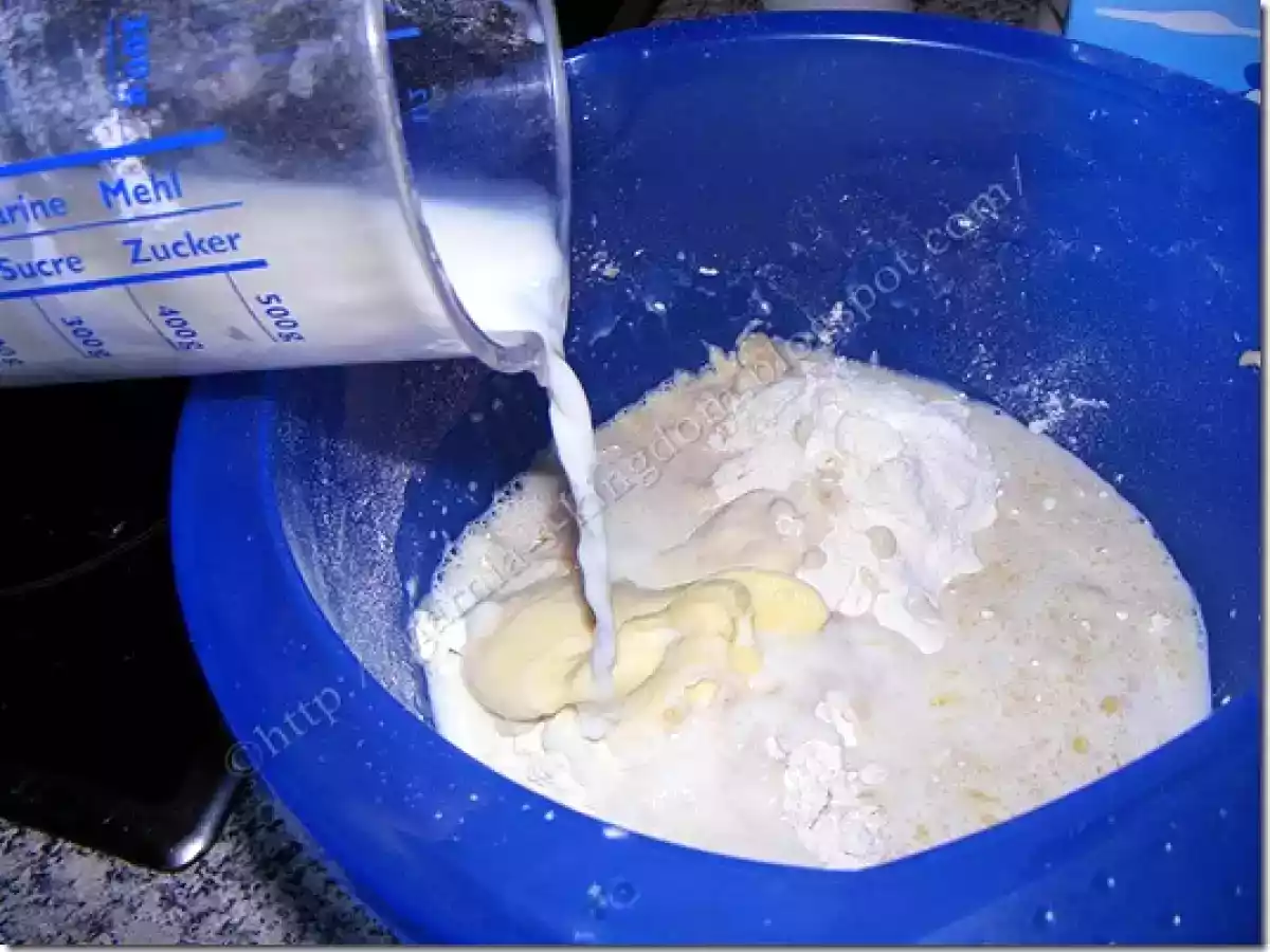 Cosulete cu branza si cascaval - poza 2