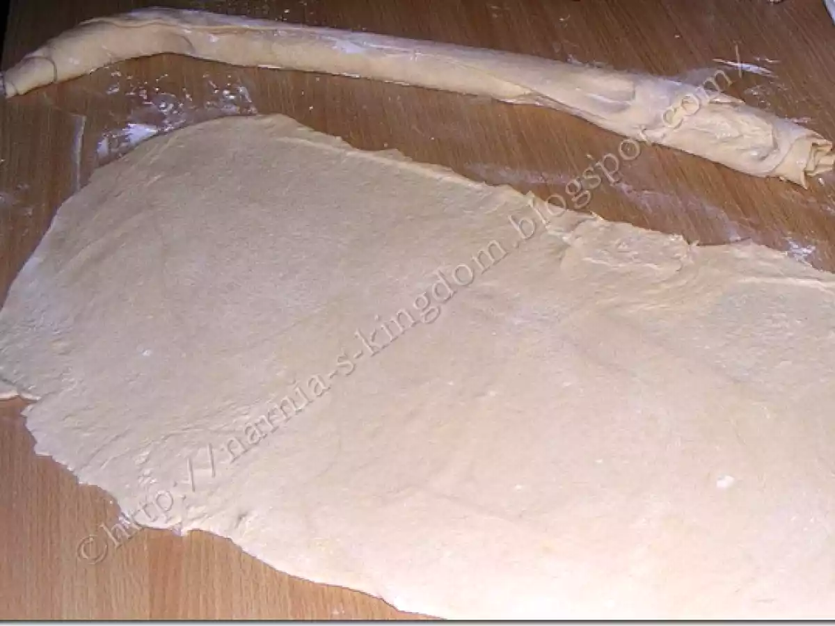 Cosulete cu branza si cascaval - poza 6