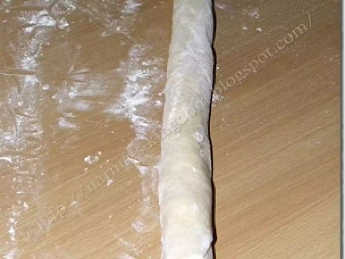 Cosulete cu branza si cascaval - poza 7