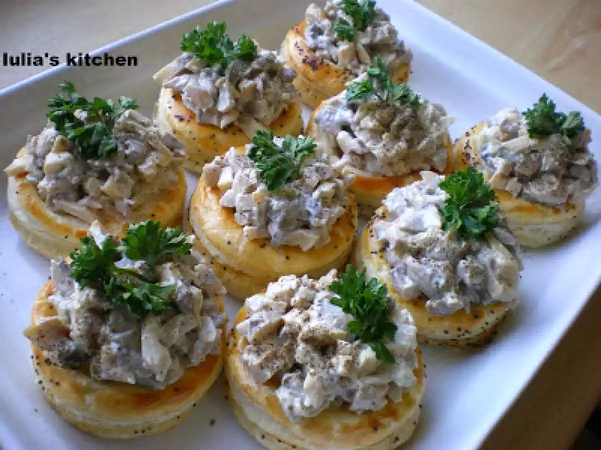 Cosulete de foietaj cu salata - poza 4