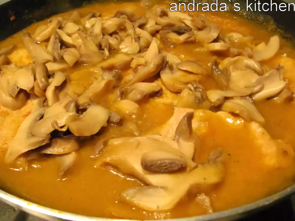 Cotlet de porc cu ciuperci