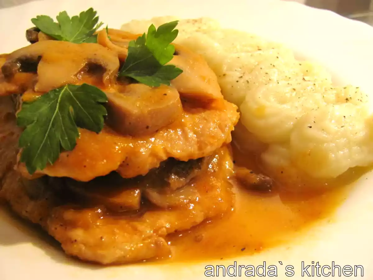 Cotlet de porc cu ciuperci - poza 2