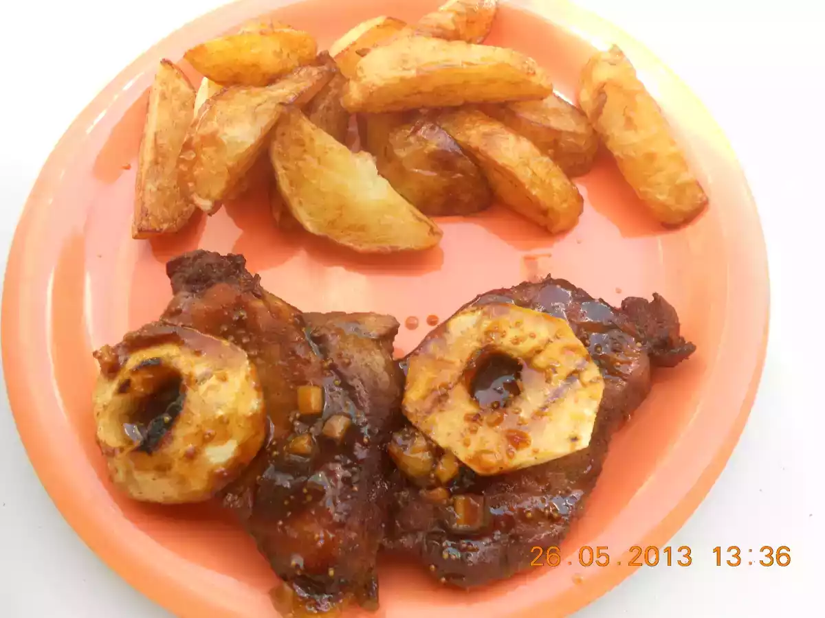Cotlet de porc cu mere coapte