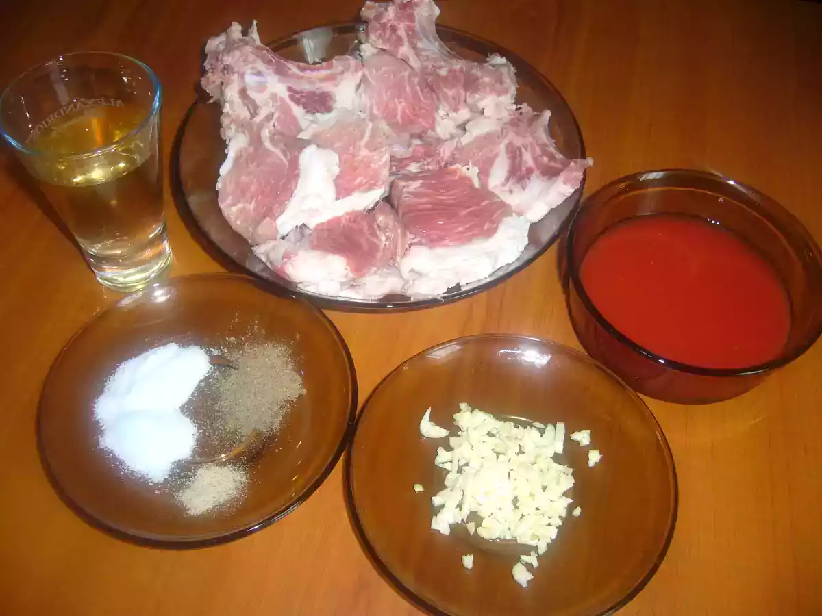 Cotlet de porc cu usturoi si bulion - poza 2