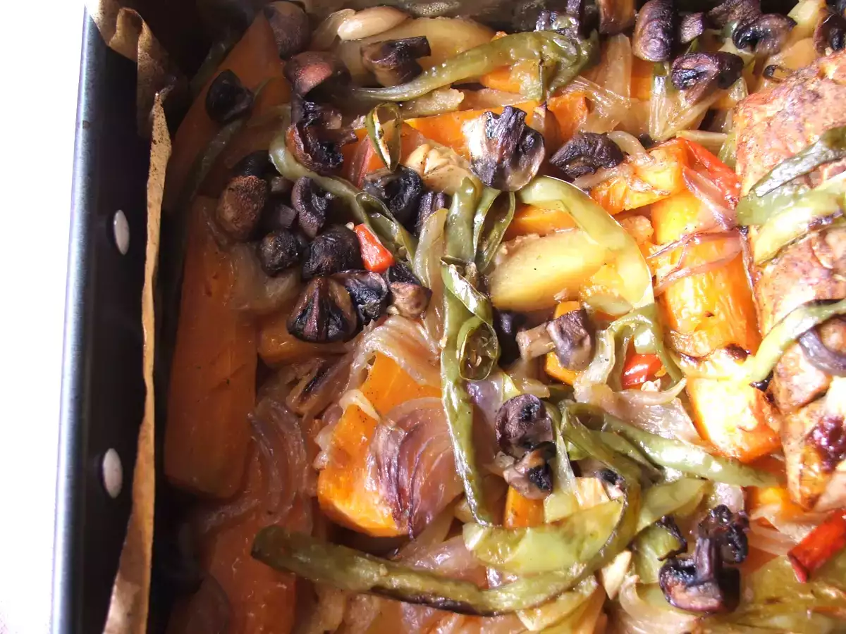 cotlet de porc la tava pe pat de legume - poza 7