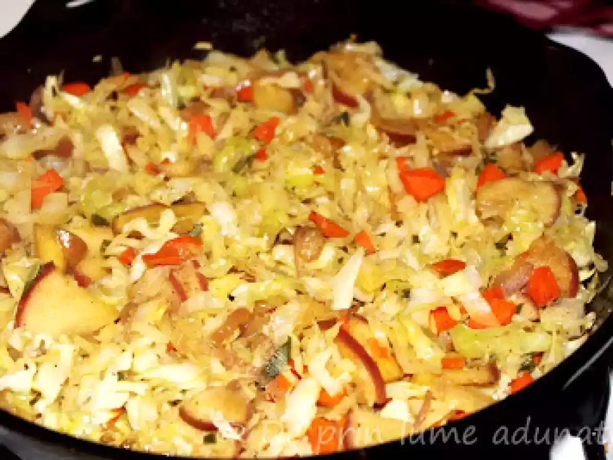 Cotlete de porc cu salvie si varza* - poza 2