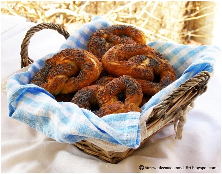 Covrigi cu mac, Rețetă Petitchef