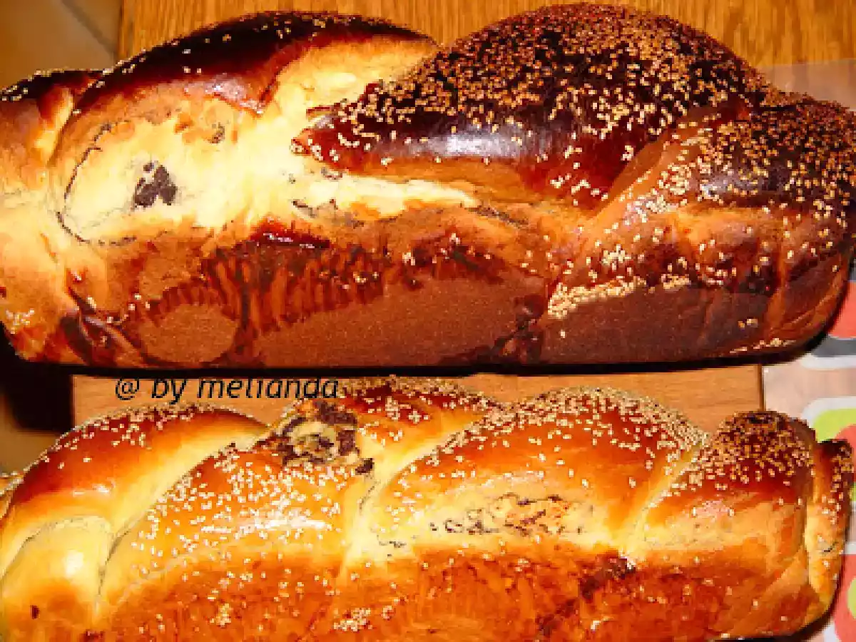 Cozonac cu nuca si cacao - poza 3