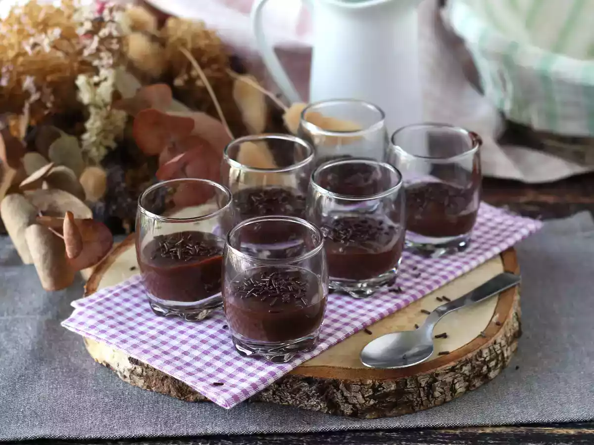 Crema Brigadeiro, un deliciu de mâncat cu lingura! - poza 6