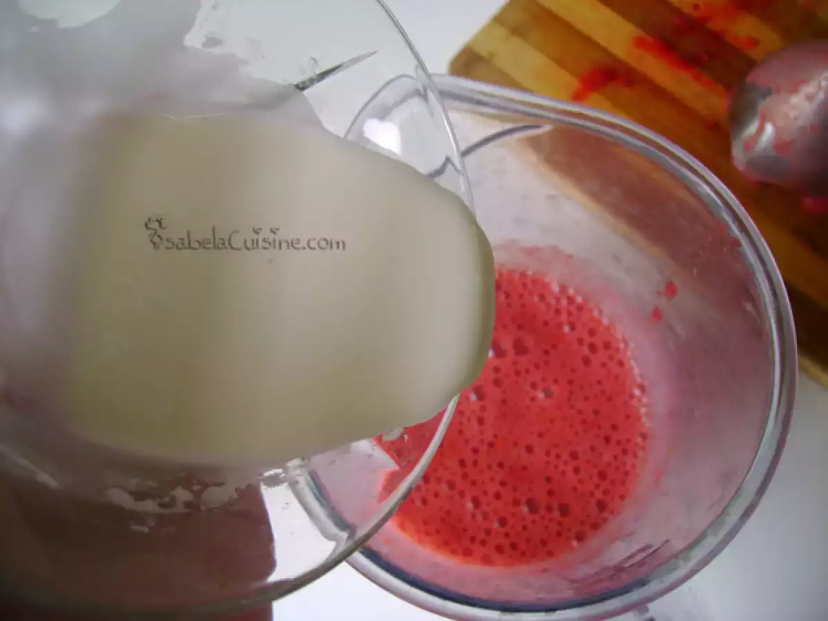 Crema de capsuni si iaurt - poza 5