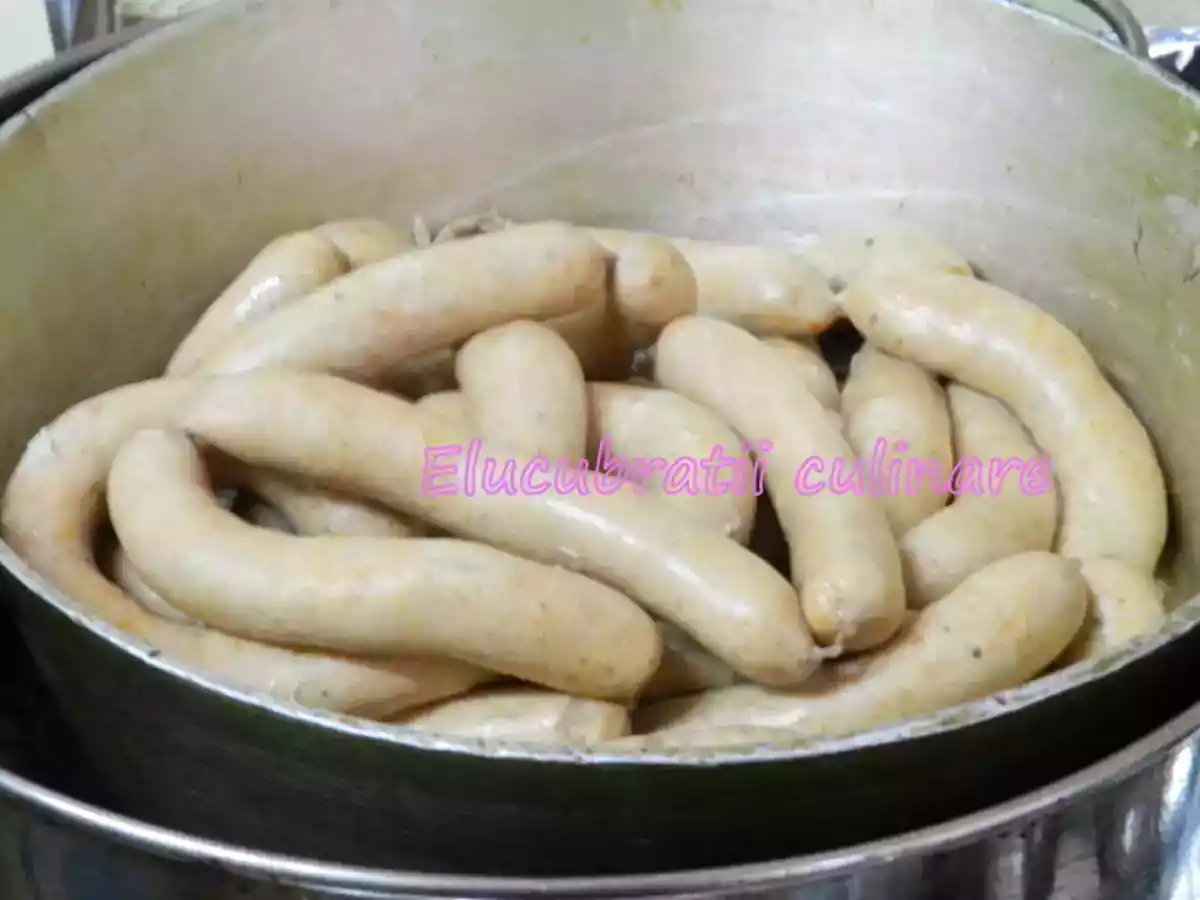 Crenvurști de casă - poza 3