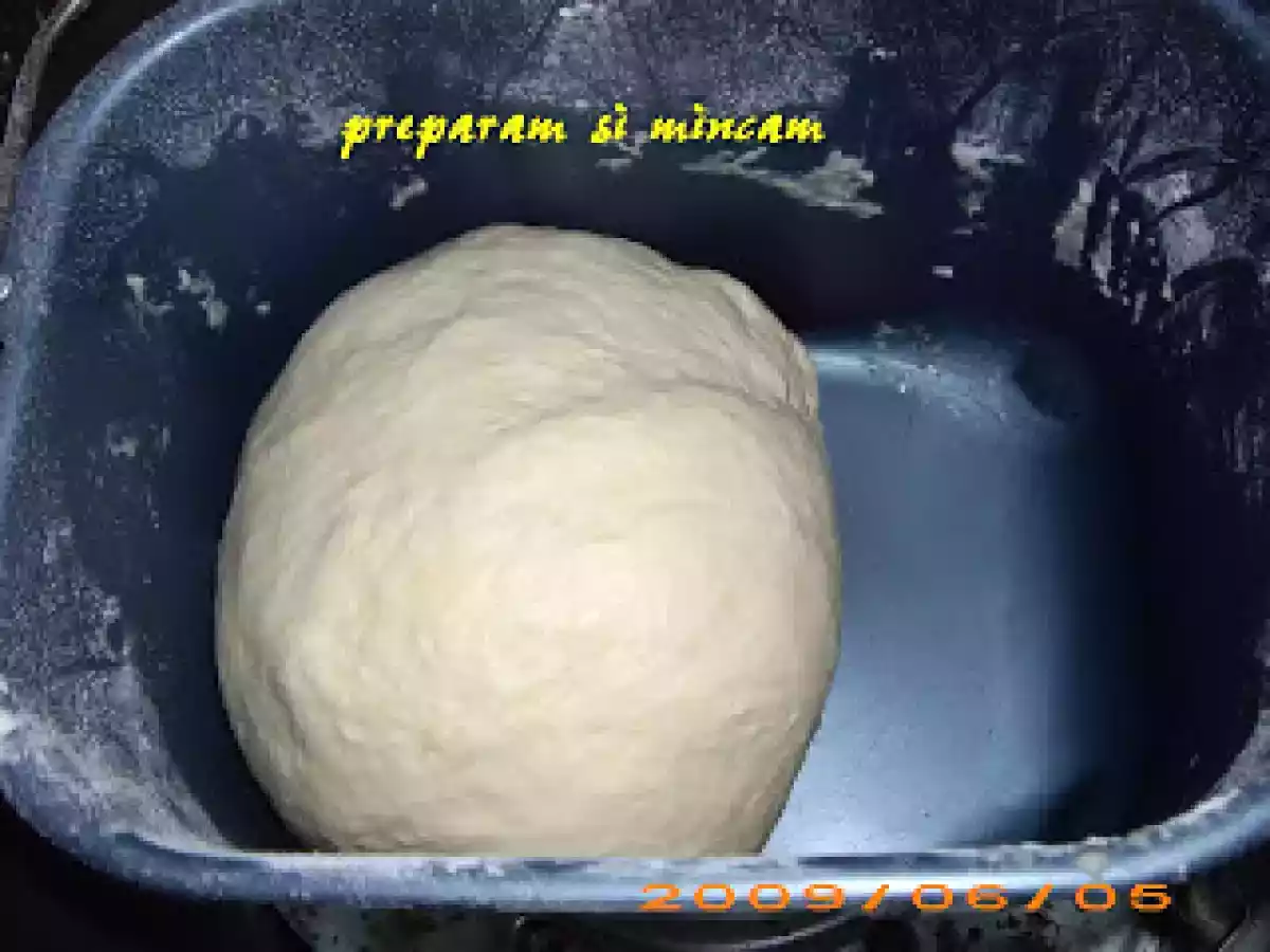 Crenvursti in aluat sau cosite a la Mudj_hista - poza 2