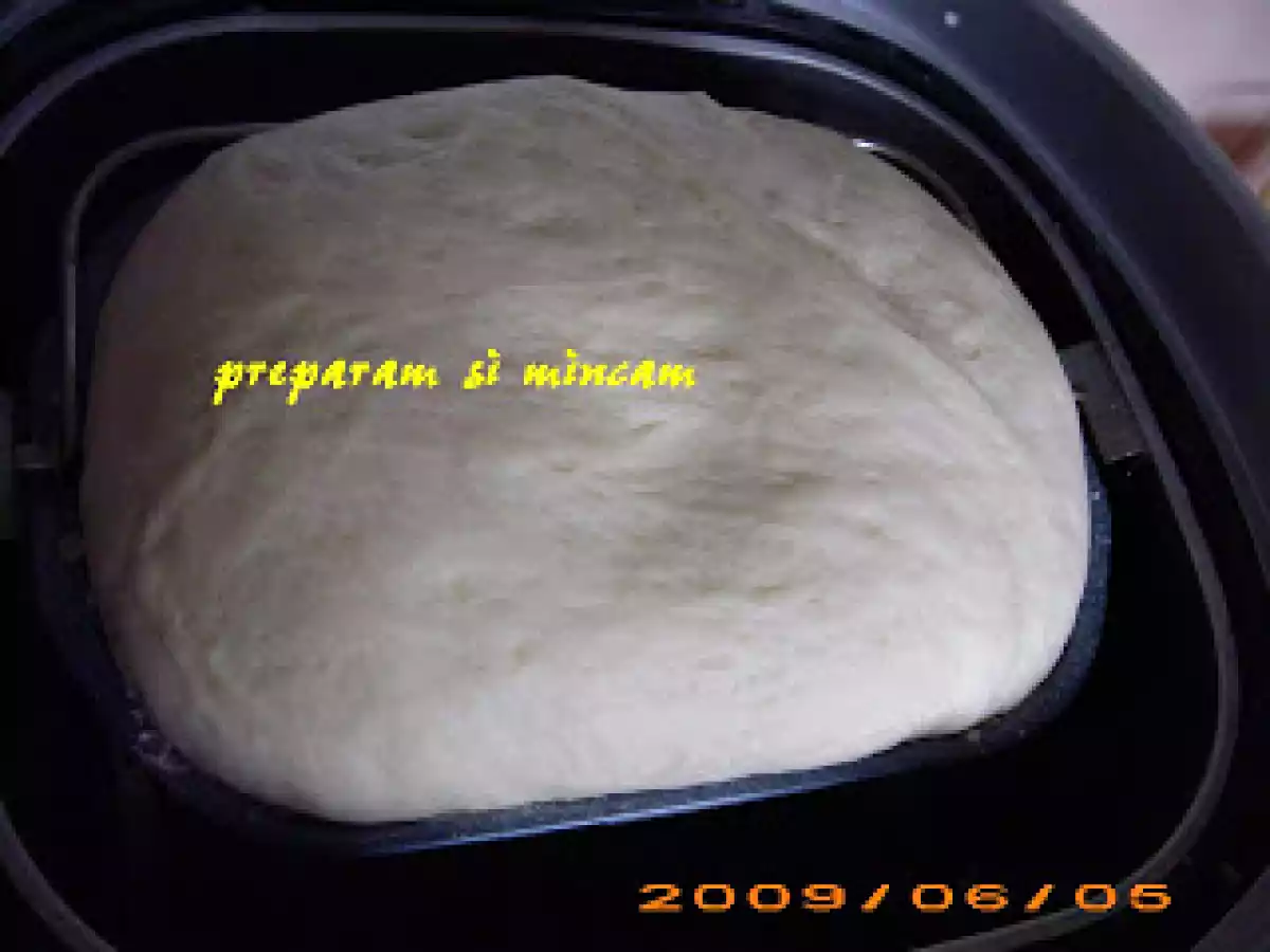 Crenvursti in aluat sau cosite a la Mudj_hista - poza 3