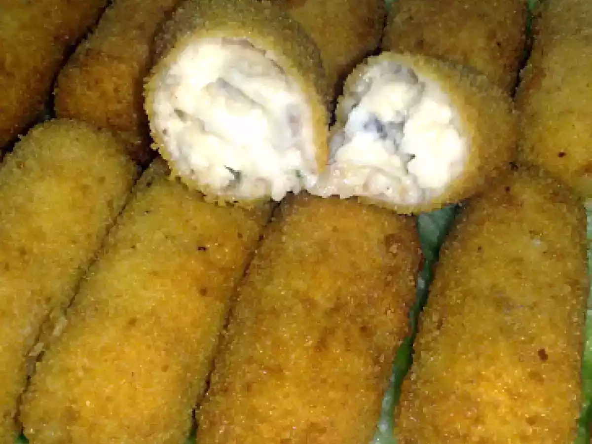 Crochete de jambon si pui