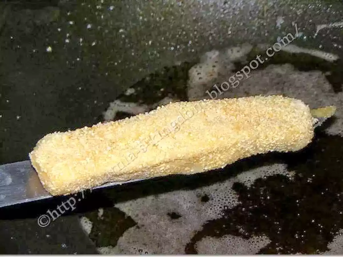 Crochete si bulete din cartofi si cascaval - poza 8