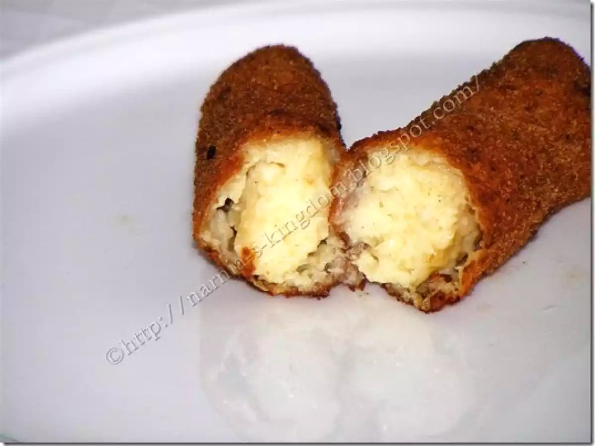 Crochete si bulete din cartofi si cascaval - poza 11