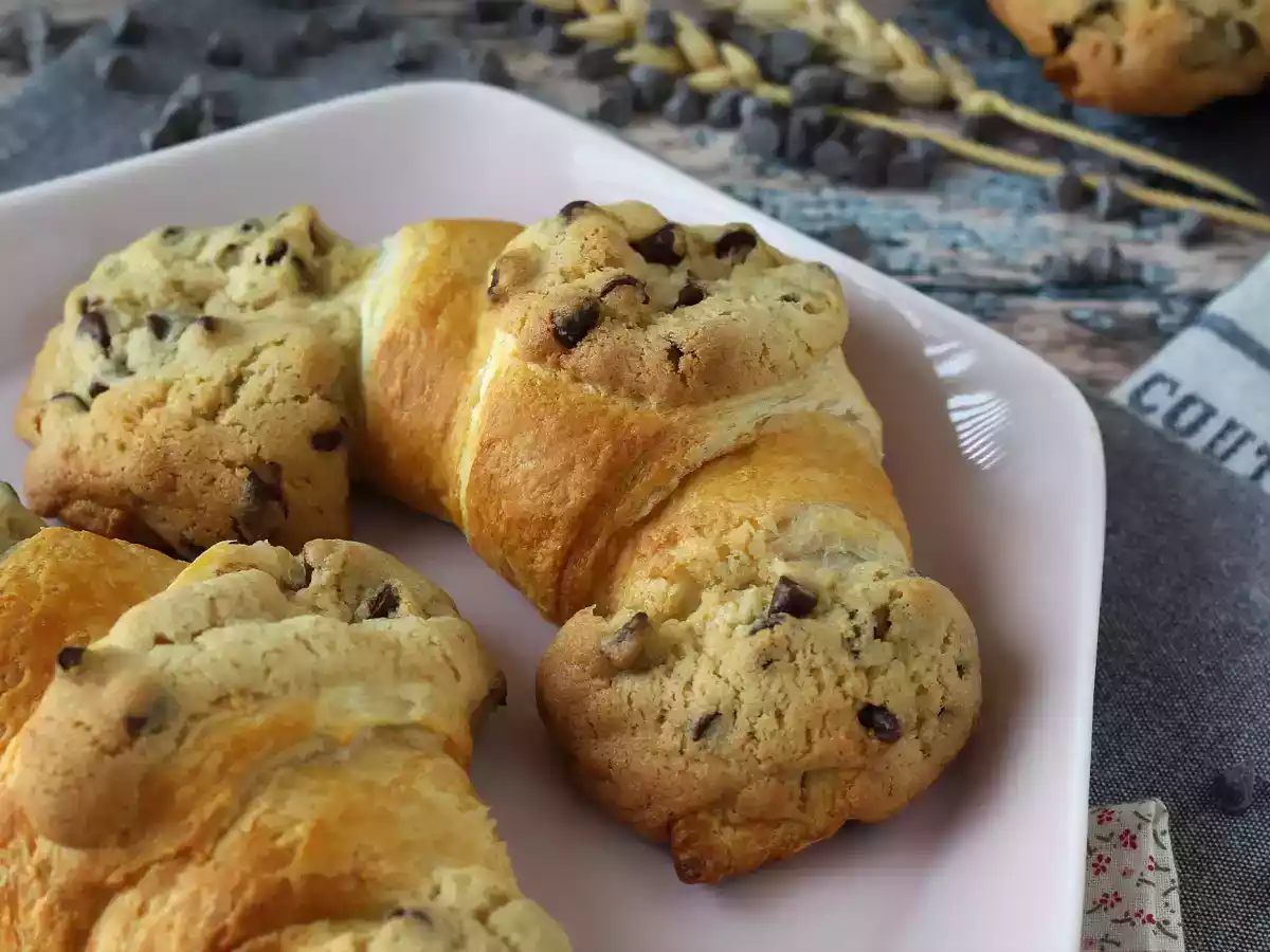 Crookies ultra delicioase și super ușoare. Combinația perfectă de croissant și fursec! - poza 2