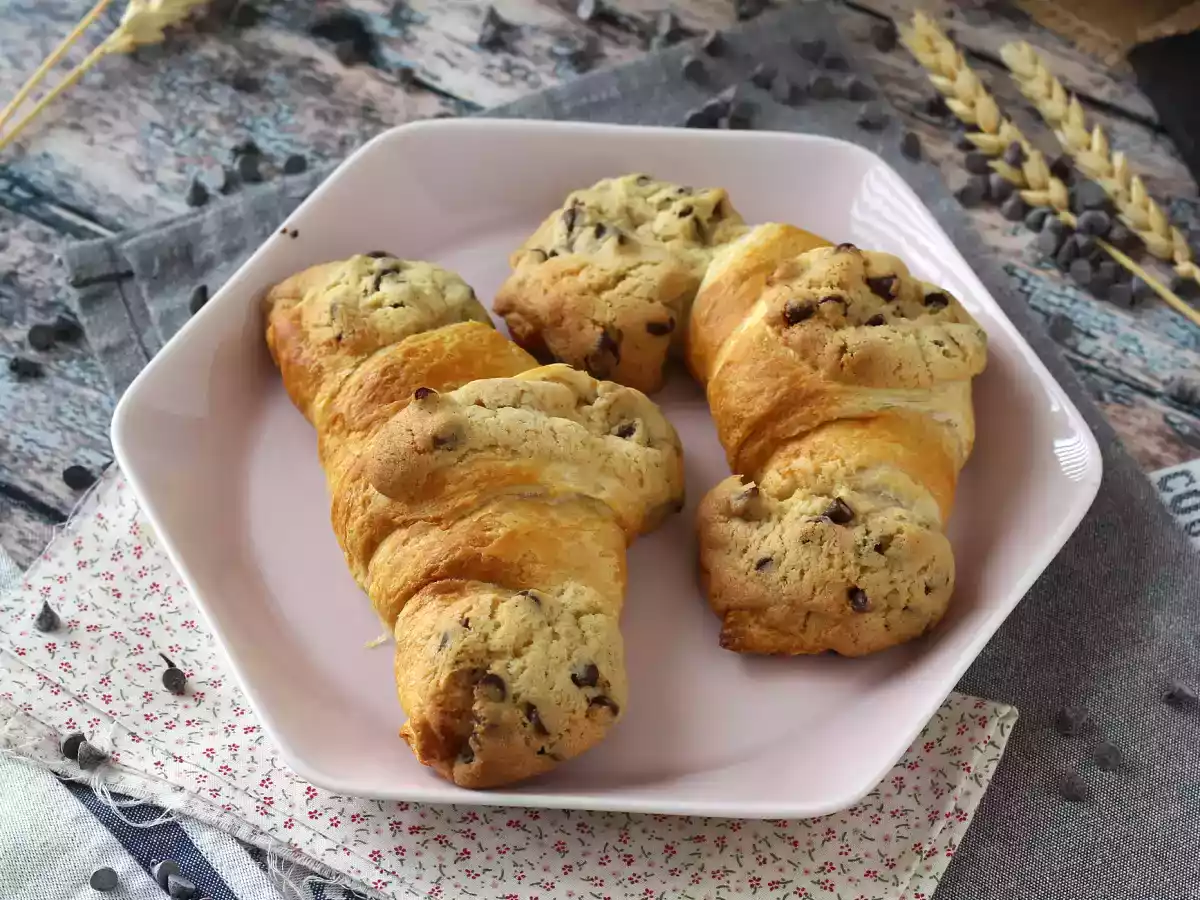 Crookies ultra delicioase și super ușoare. Combinația perfectă de croissant și fursec! - poza 4