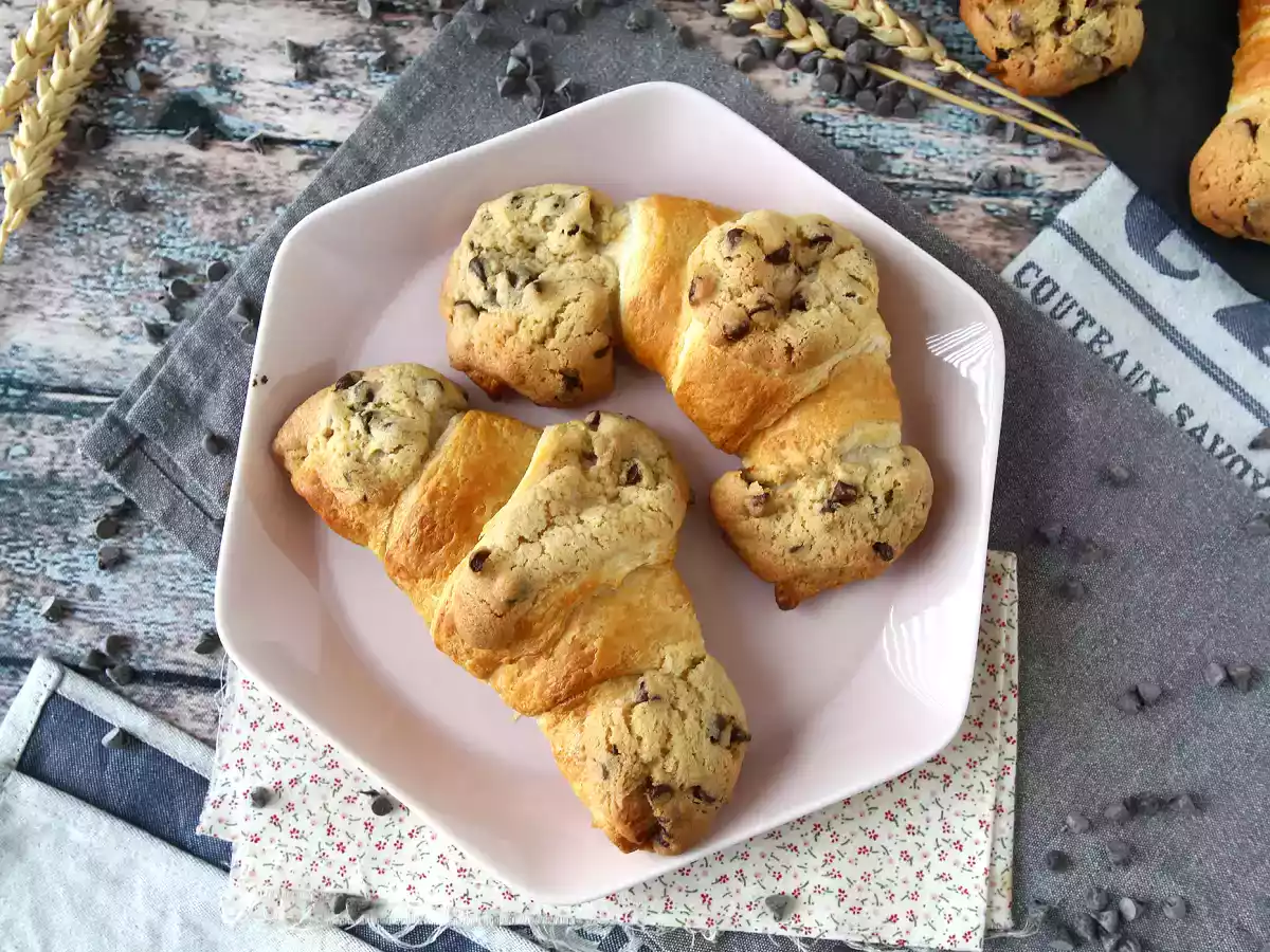 Crookies ultra delicioase și super ușoare. Combinația perfectă de croissant și fursec! - poza 5