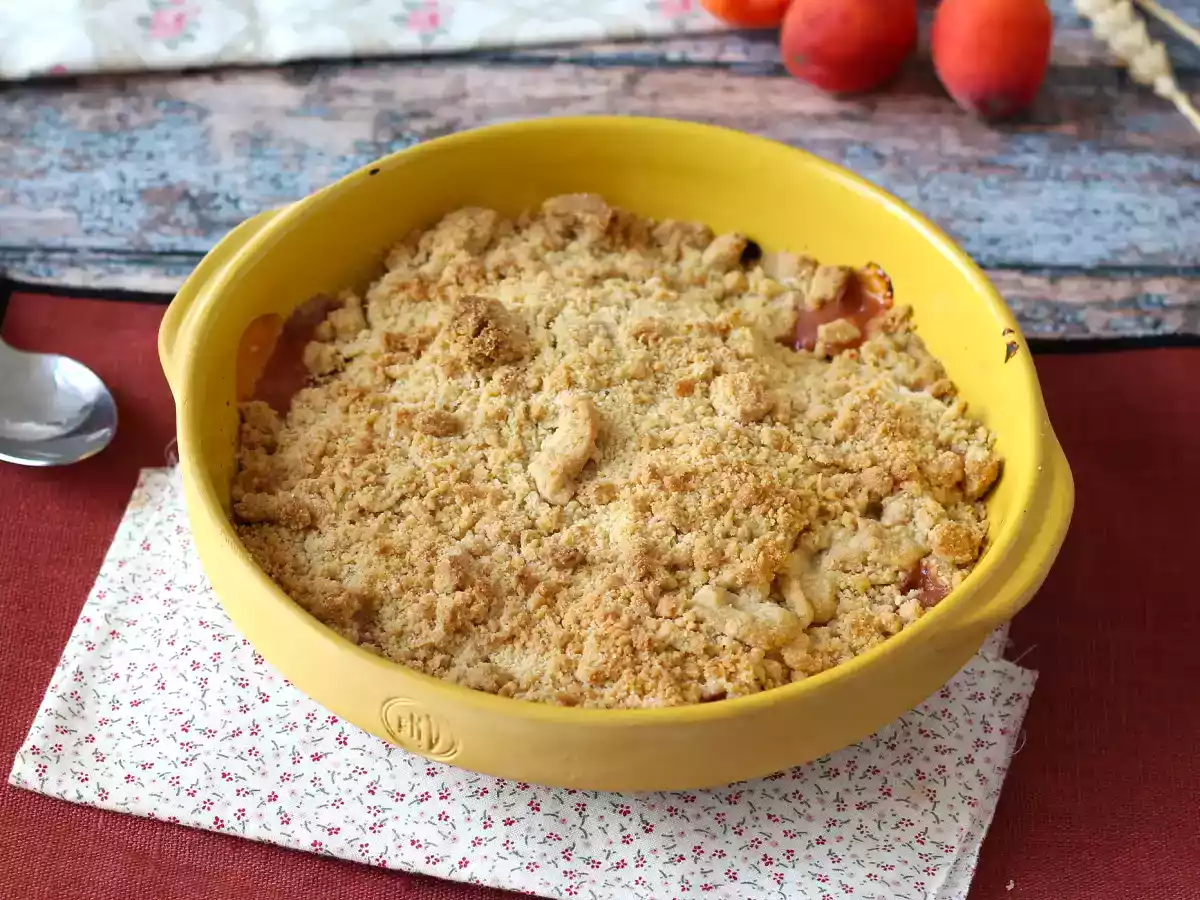 Crumble de caise, desertul super reconfortant - poza 2