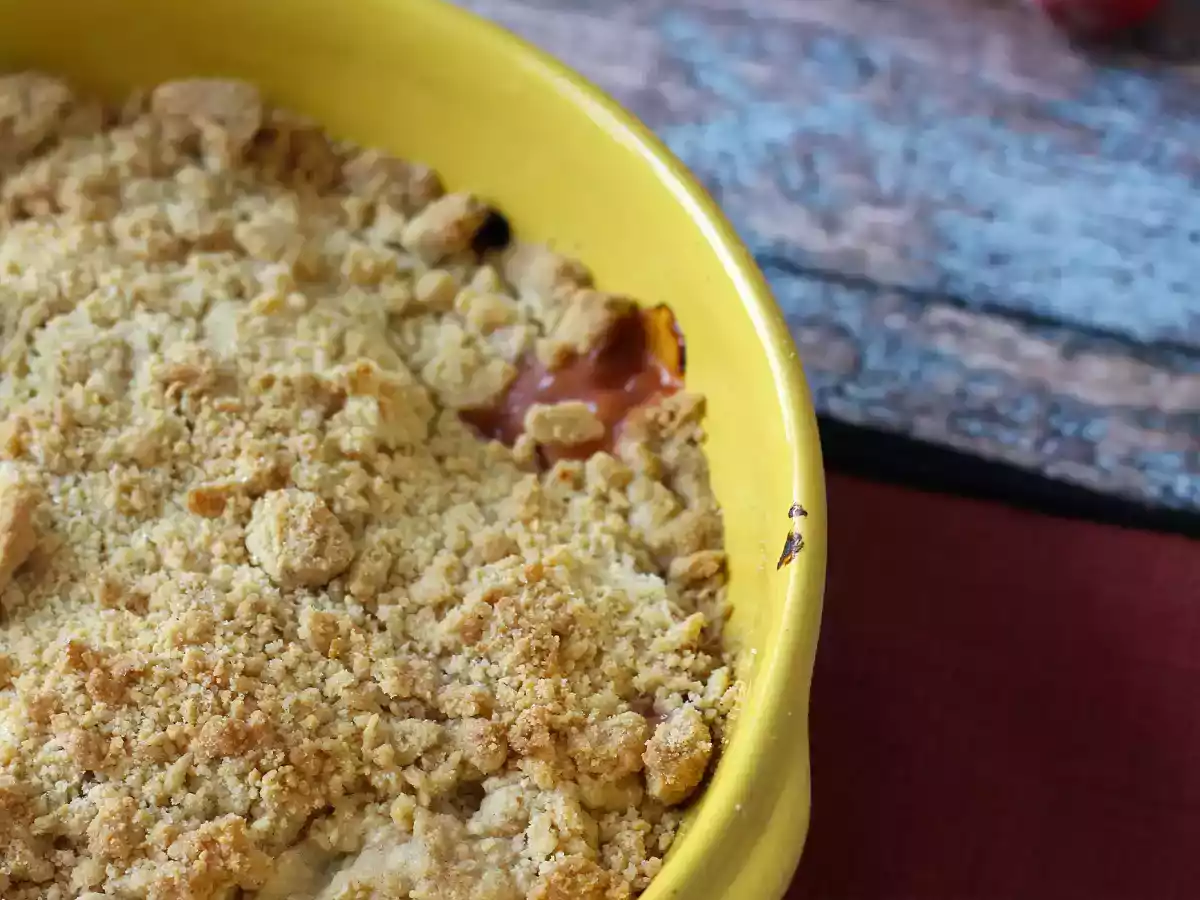 Crumble de caise, desertul super reconfortant - poza 5