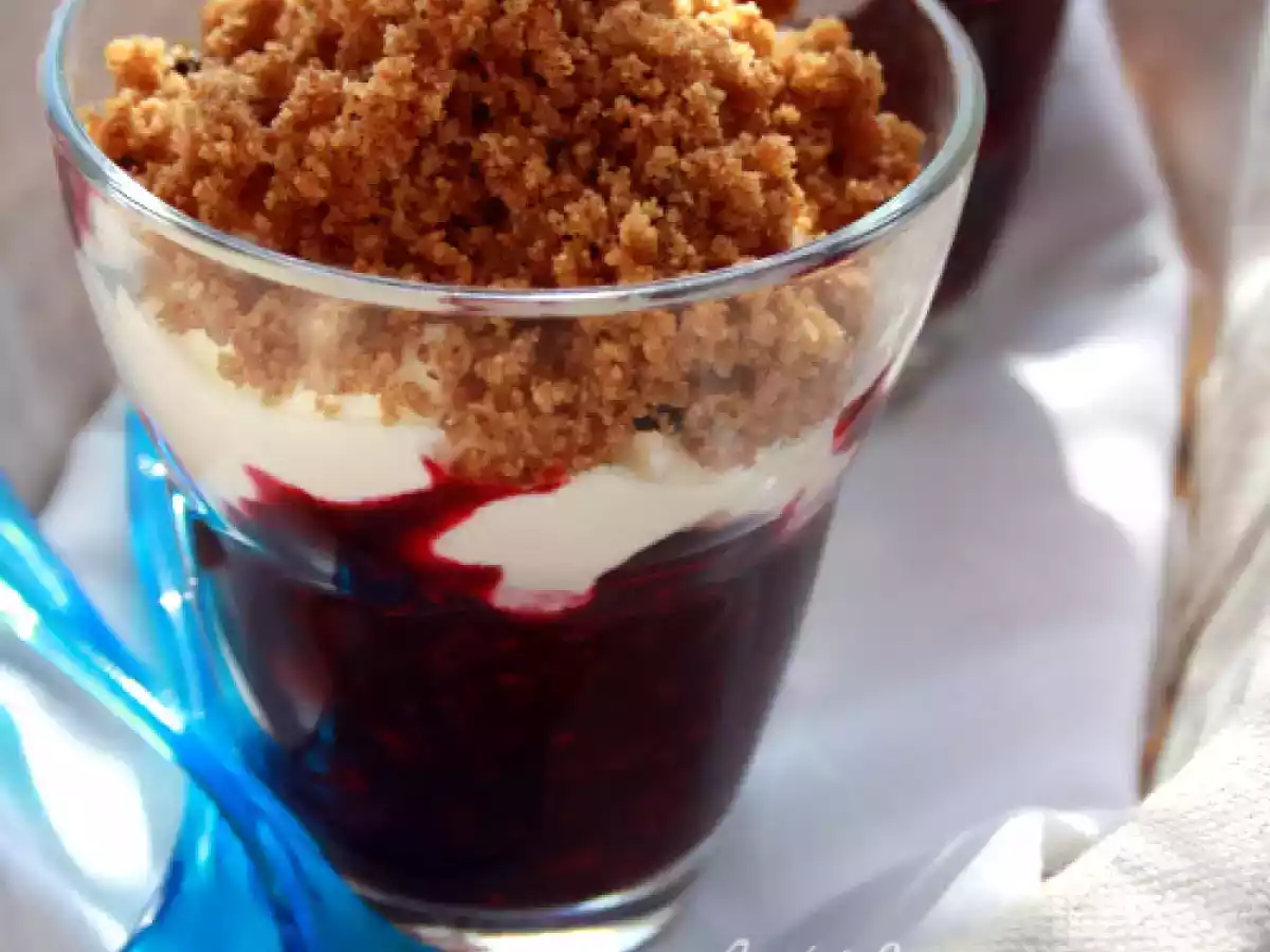 Crumble rece la pahar - poza 2