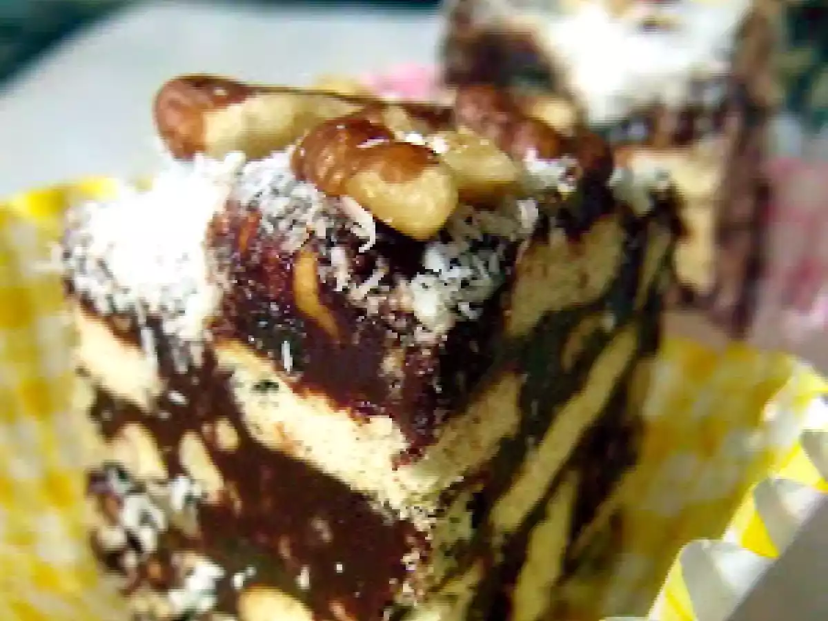 CUBURI DE CIOCOLATA CROCANTE(CHOCOLATE CRUNCH CUBES)