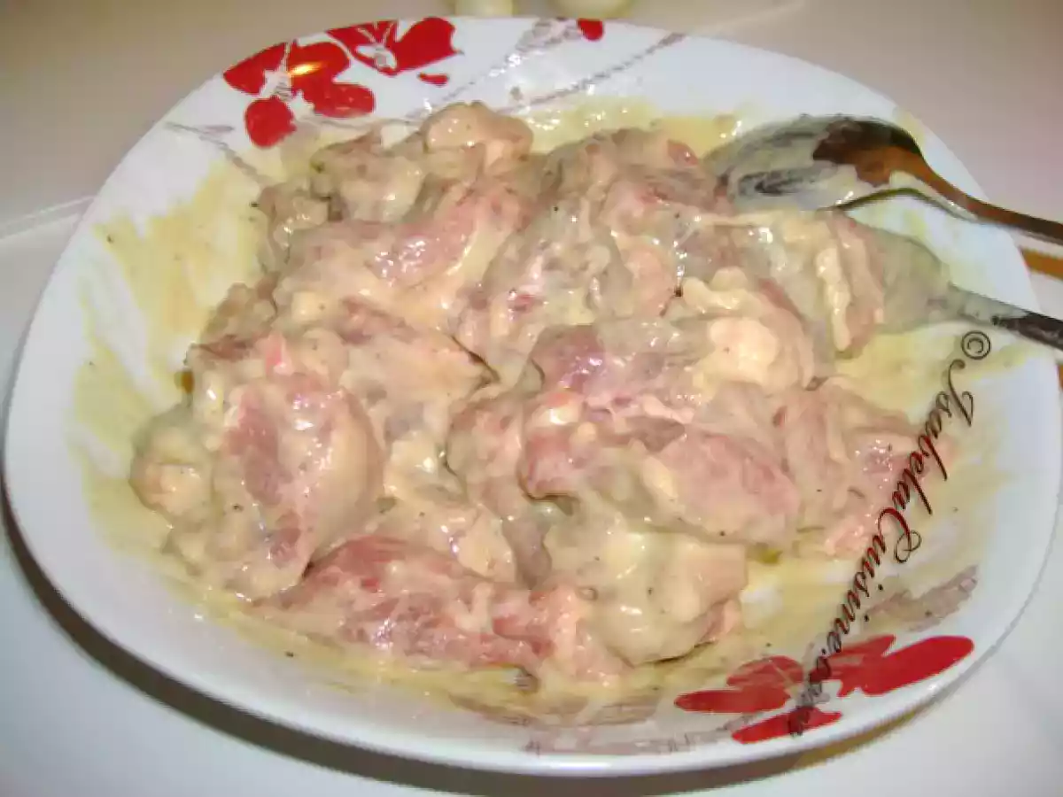 Cuburi de porc cu sos dulce-acrisor - poza 4