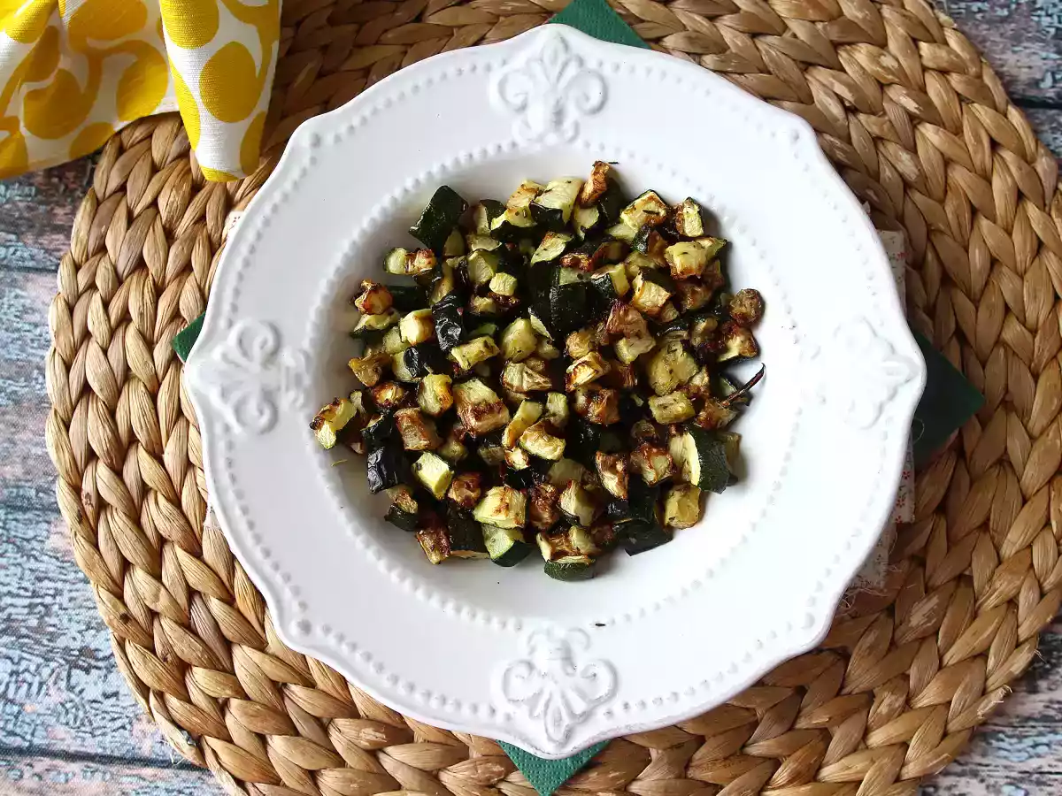 Cum gătesc dovleceii în Air Fryer? - poza 3