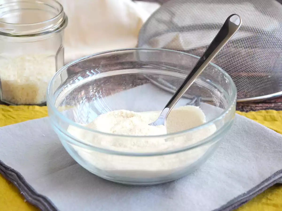 Cum să faci făină de orez (fără gluten)
