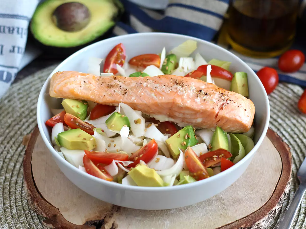 Cum să gătești o friptură de somon la cuptor?