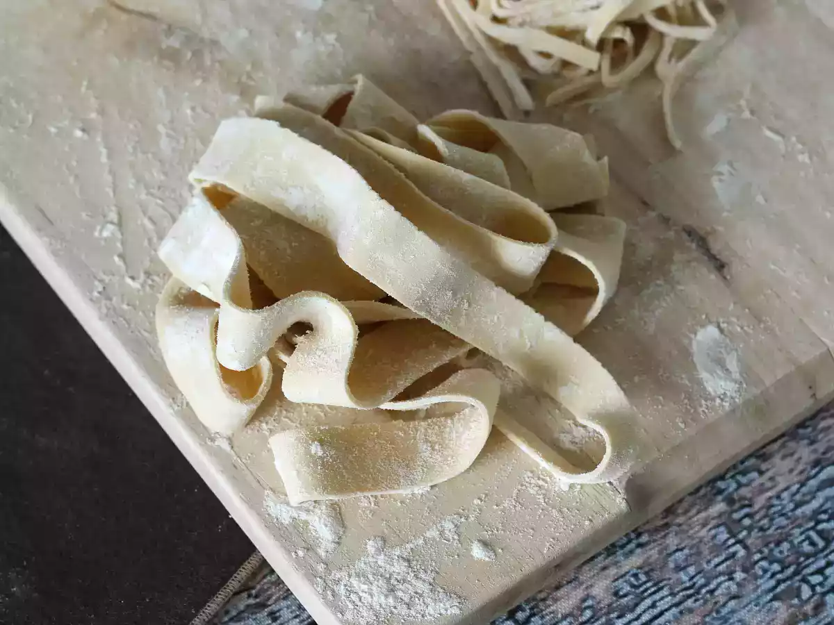 Cum se fac pastele de casă: pappardelle (tagliatelle mari)? - poza 5