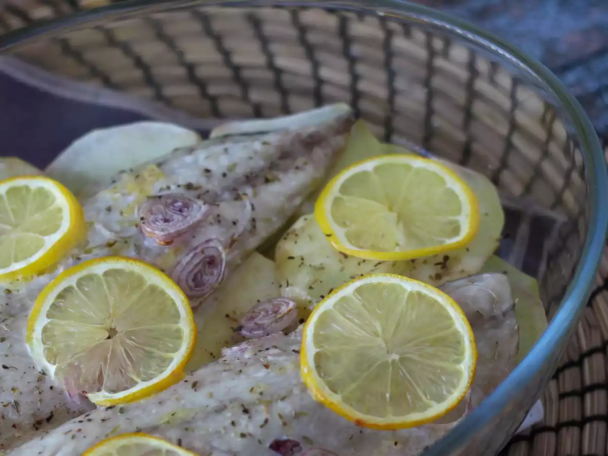 Cum se gătește macrou în cuptor? - poza 2