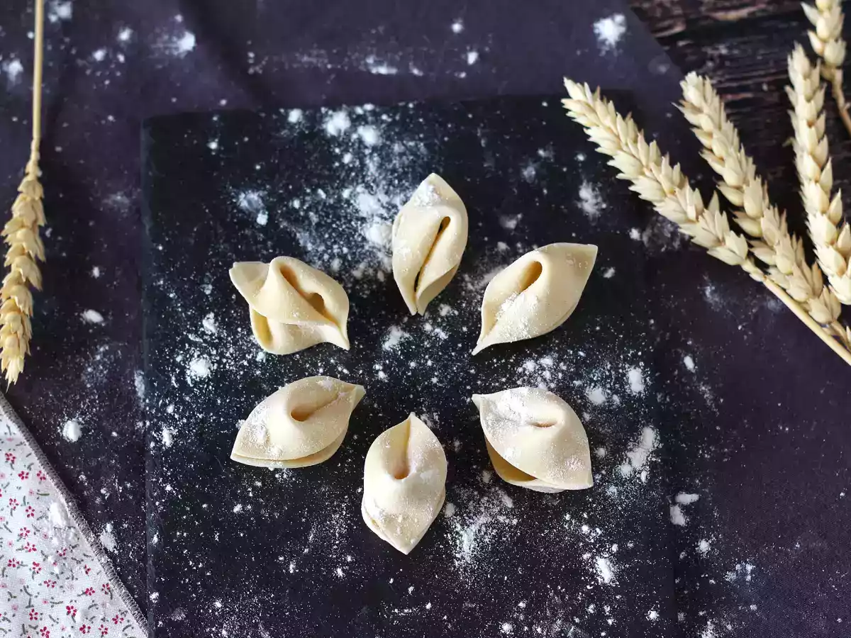 Cum se prepară paste de casă: sorpresine, mici suprize - poza 5