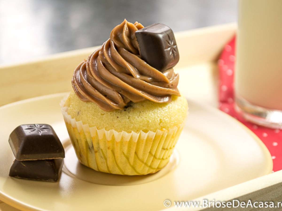 Cupcakes cu ciocolata, Rețetă Petitchef
