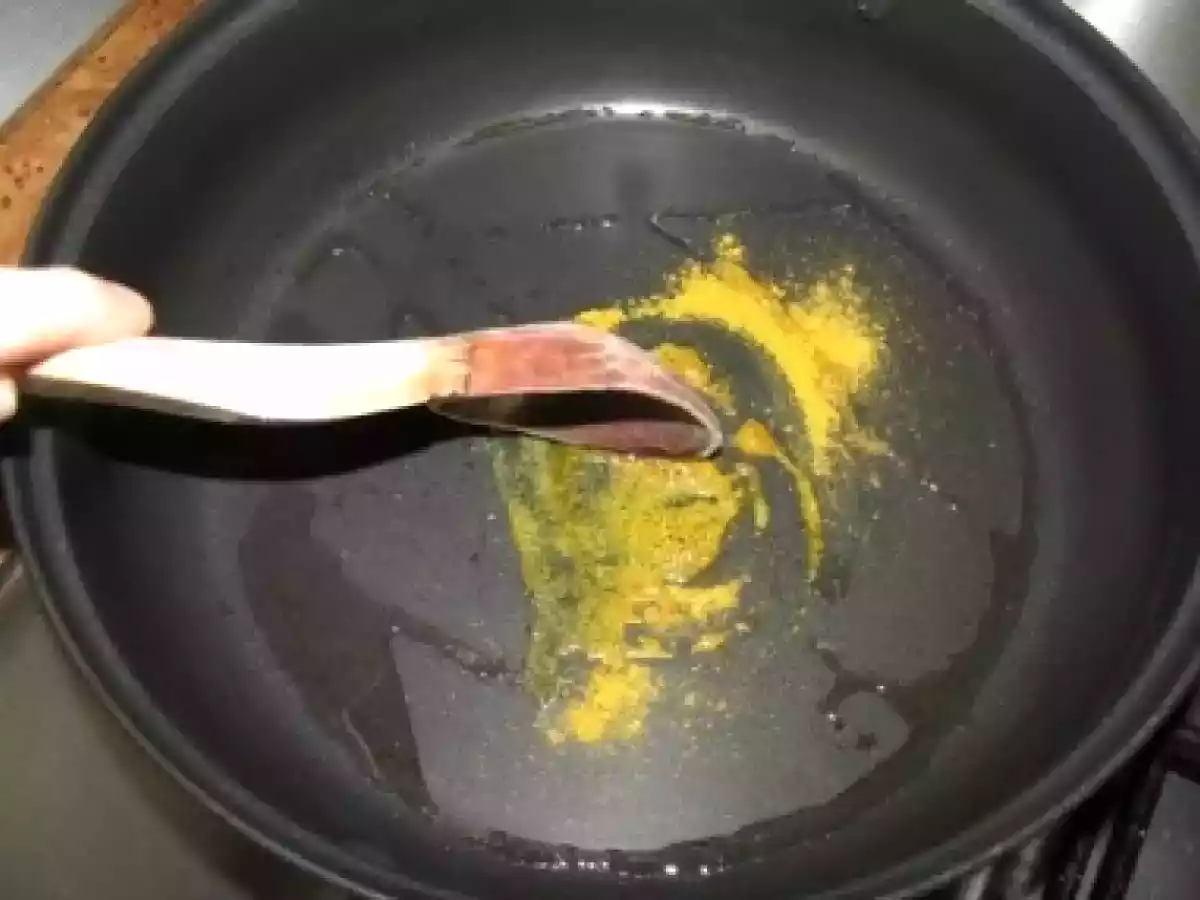 Curry de curcan cu cartofi dulci si lapte de cocos - poza 4