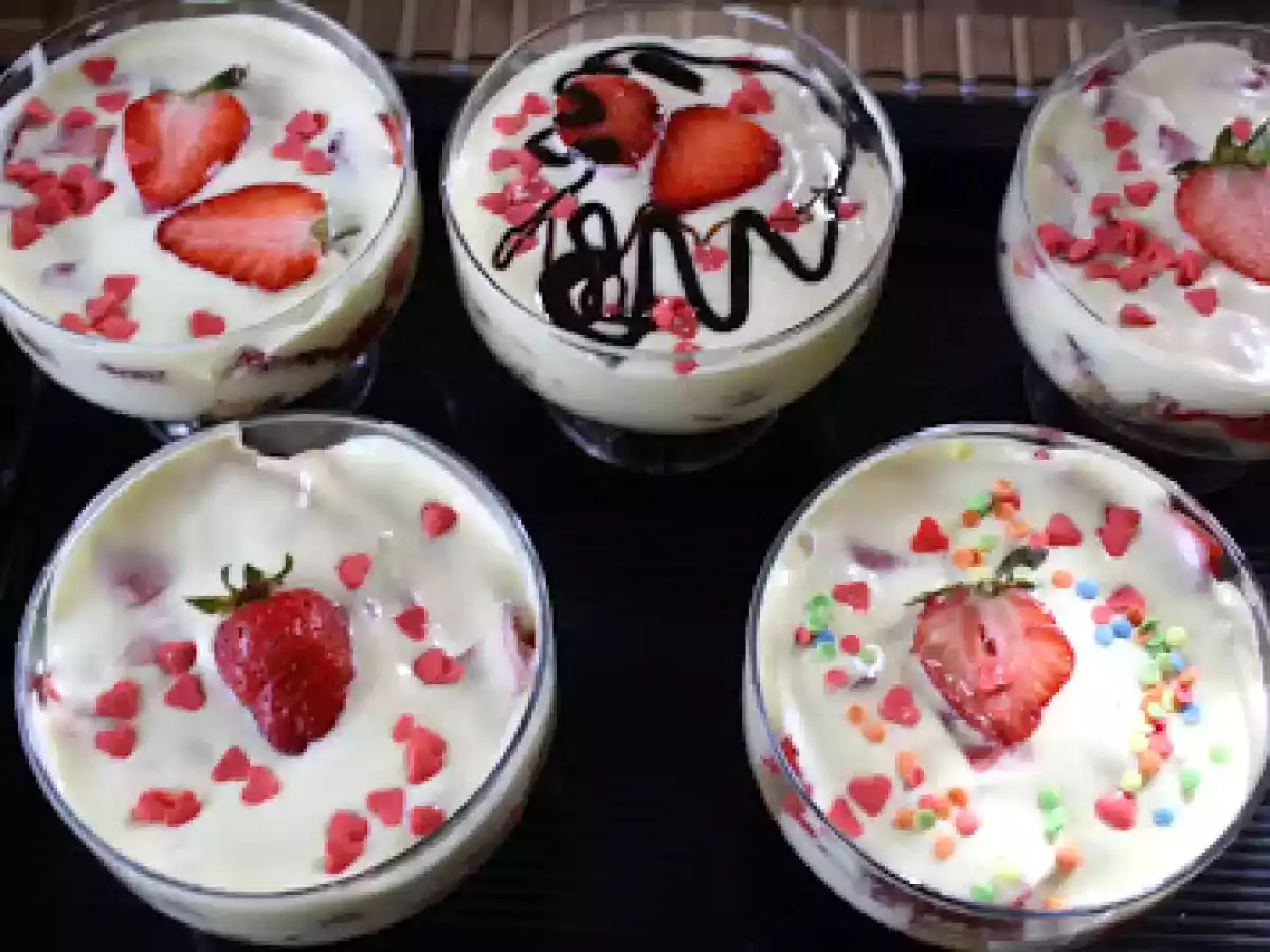 Desert cu capsuni si mascarpone - poza 4