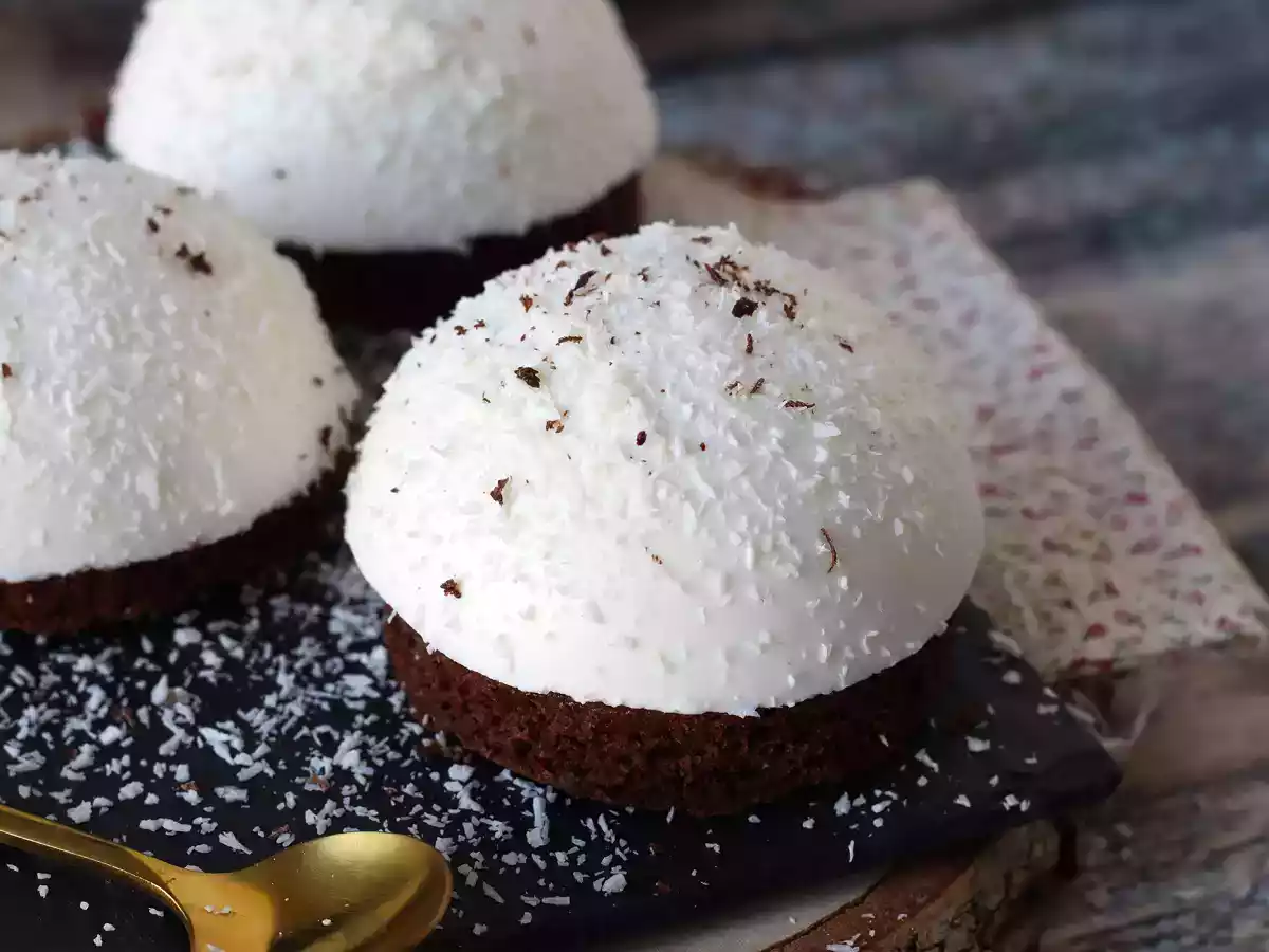 Domuri cu nucă de cocos și ciocolată - poza 5
