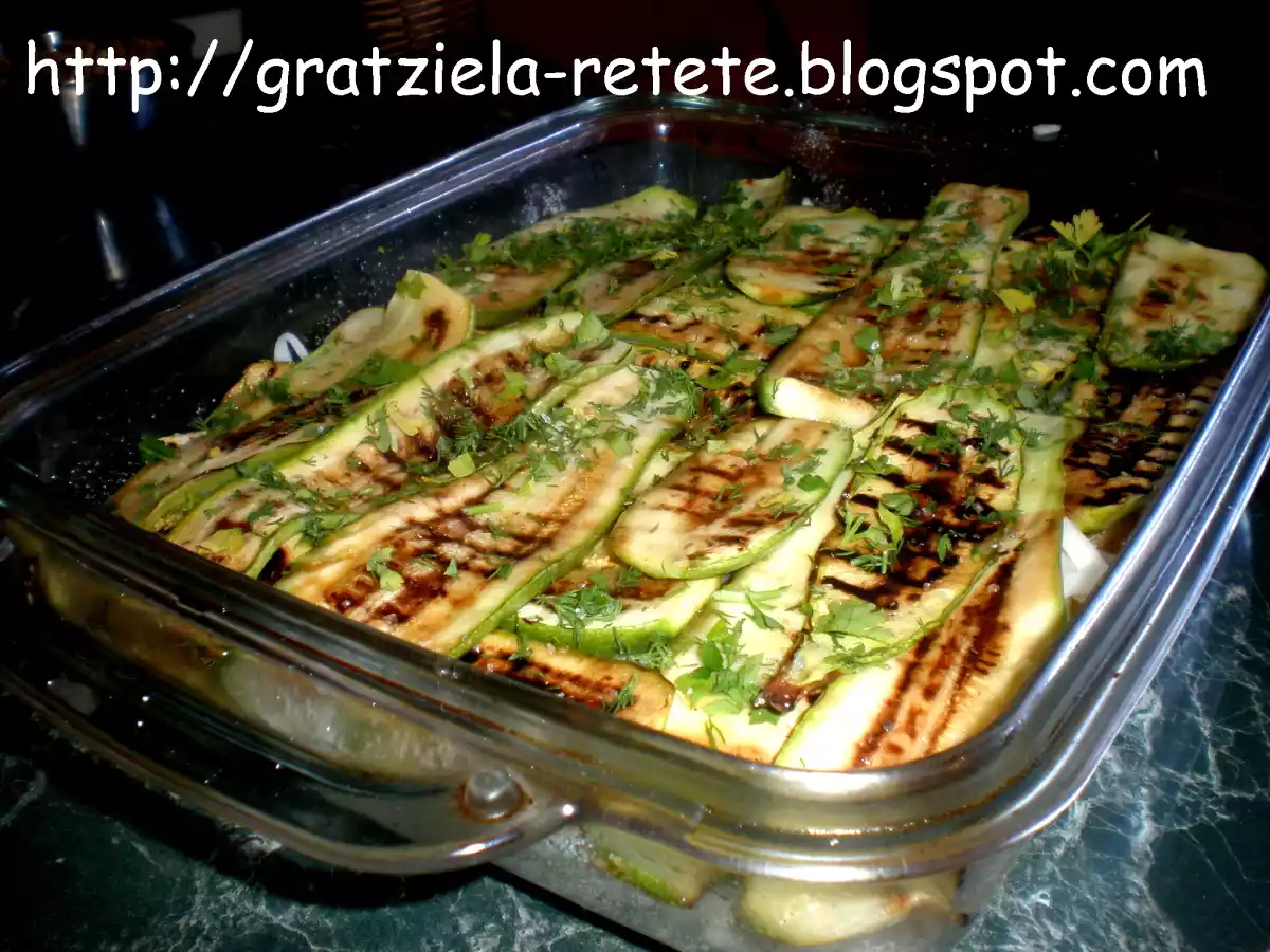 dovlecei şi cartofi gratinaţi, o masă de duminică - poza 3