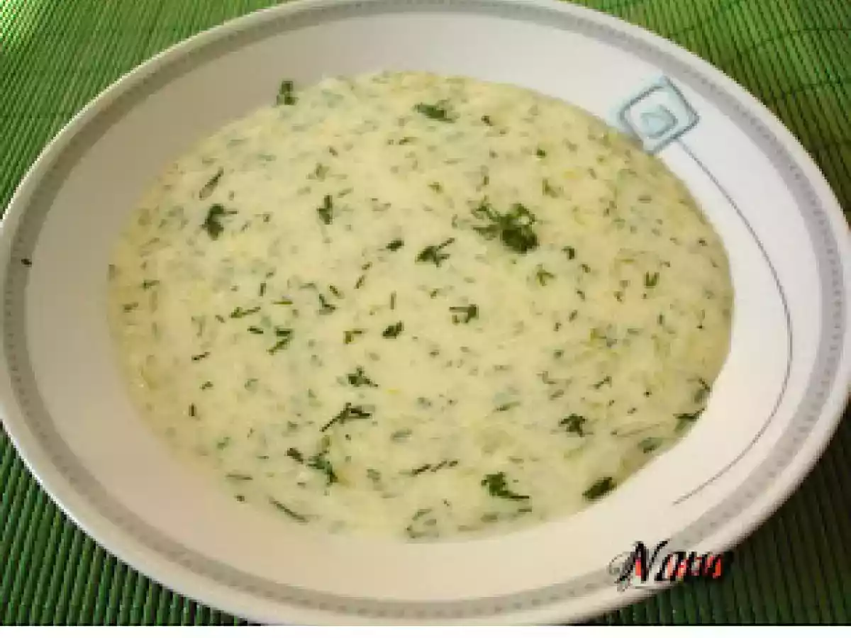 DOVLECEI CU SMANTANA