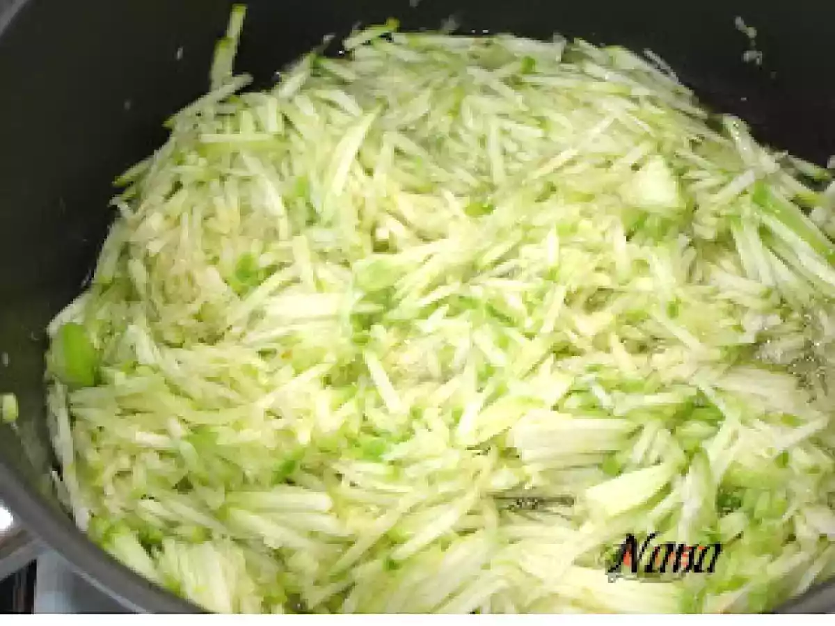 DOVLECEI CU SMANTANA - poza 2