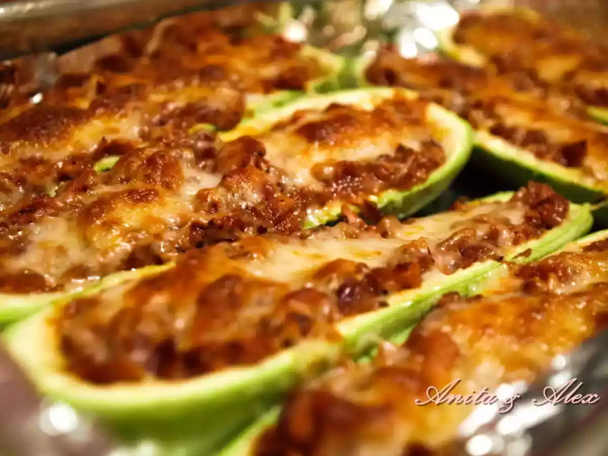 Dovlecei cu ton la cuptor