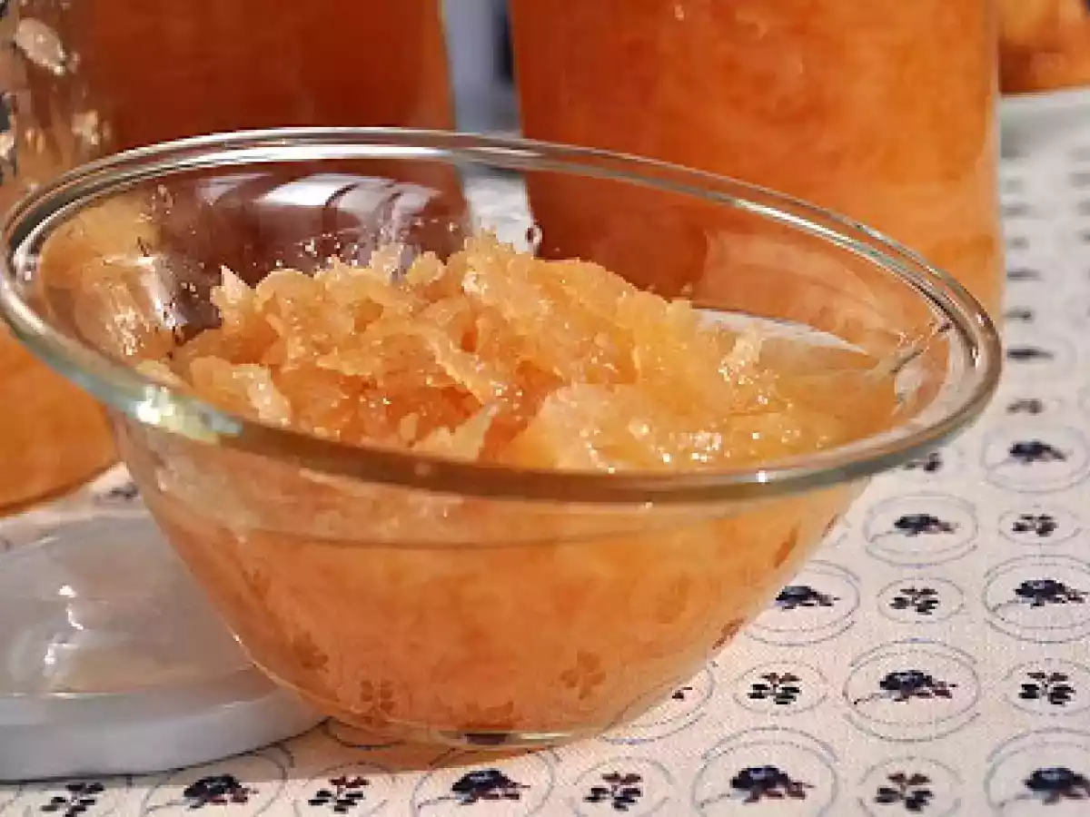 Dulceata de gutui rase