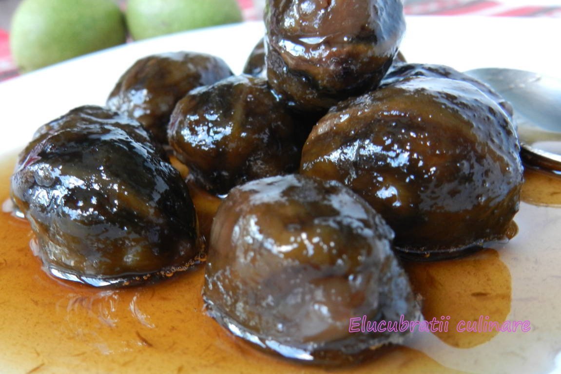 DulceaÈÄ De Nuci Verzi Varianta AlbÄ ReÈetÄ Petitchef