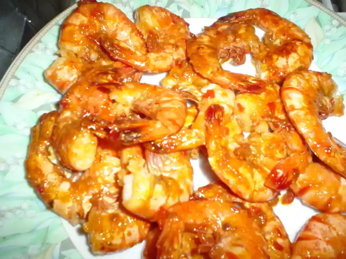 Ebichili - Creveti cu usturoi si sos iute