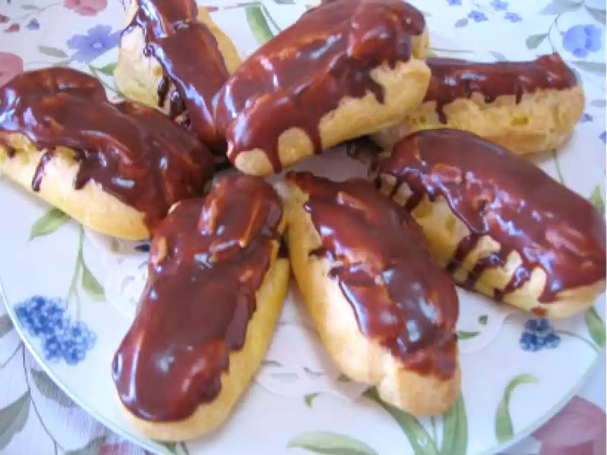 Eclere cu crema de lapte