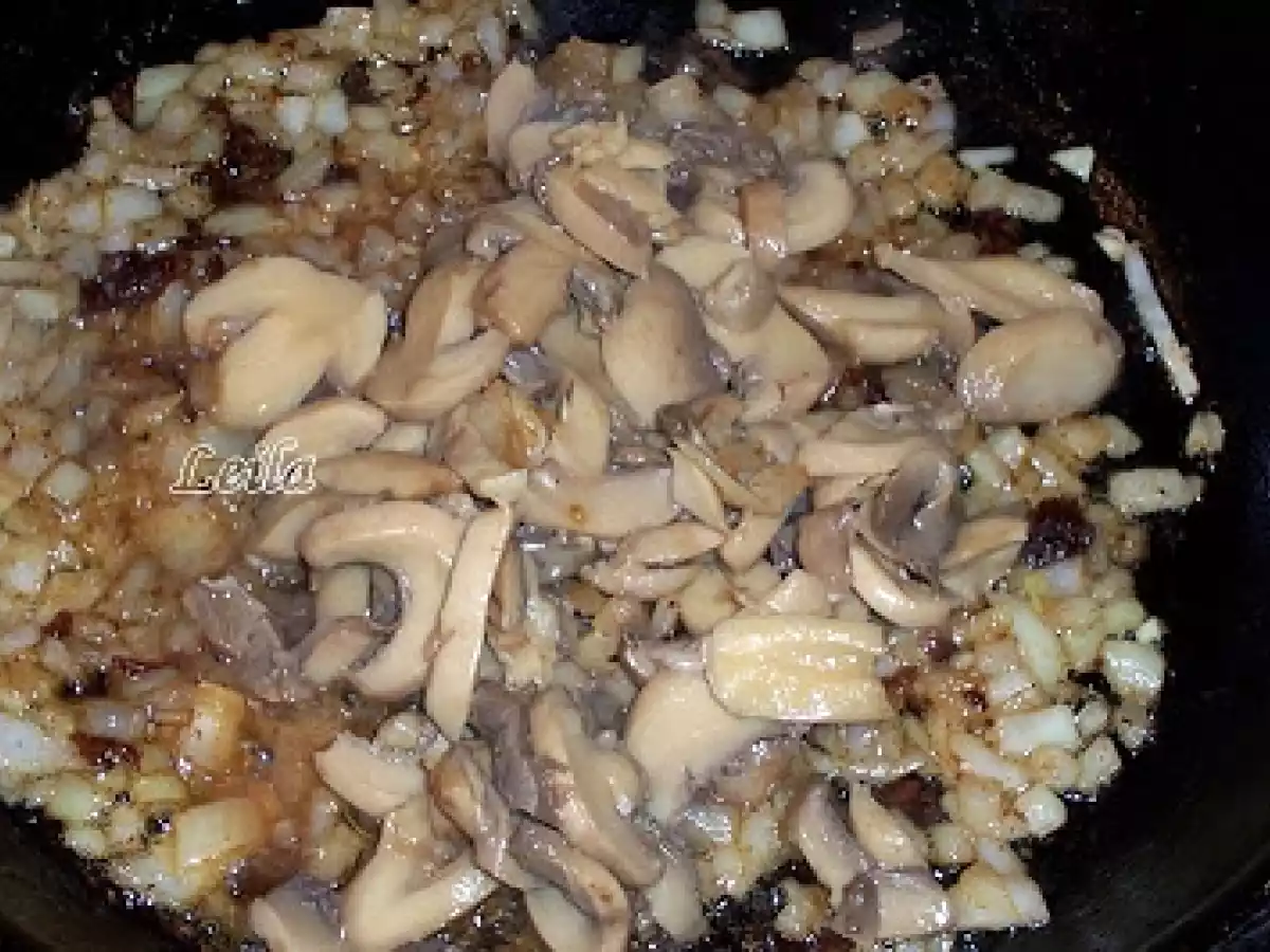 Escalop de caprioara cu ciuperci si cascaval - poza 5