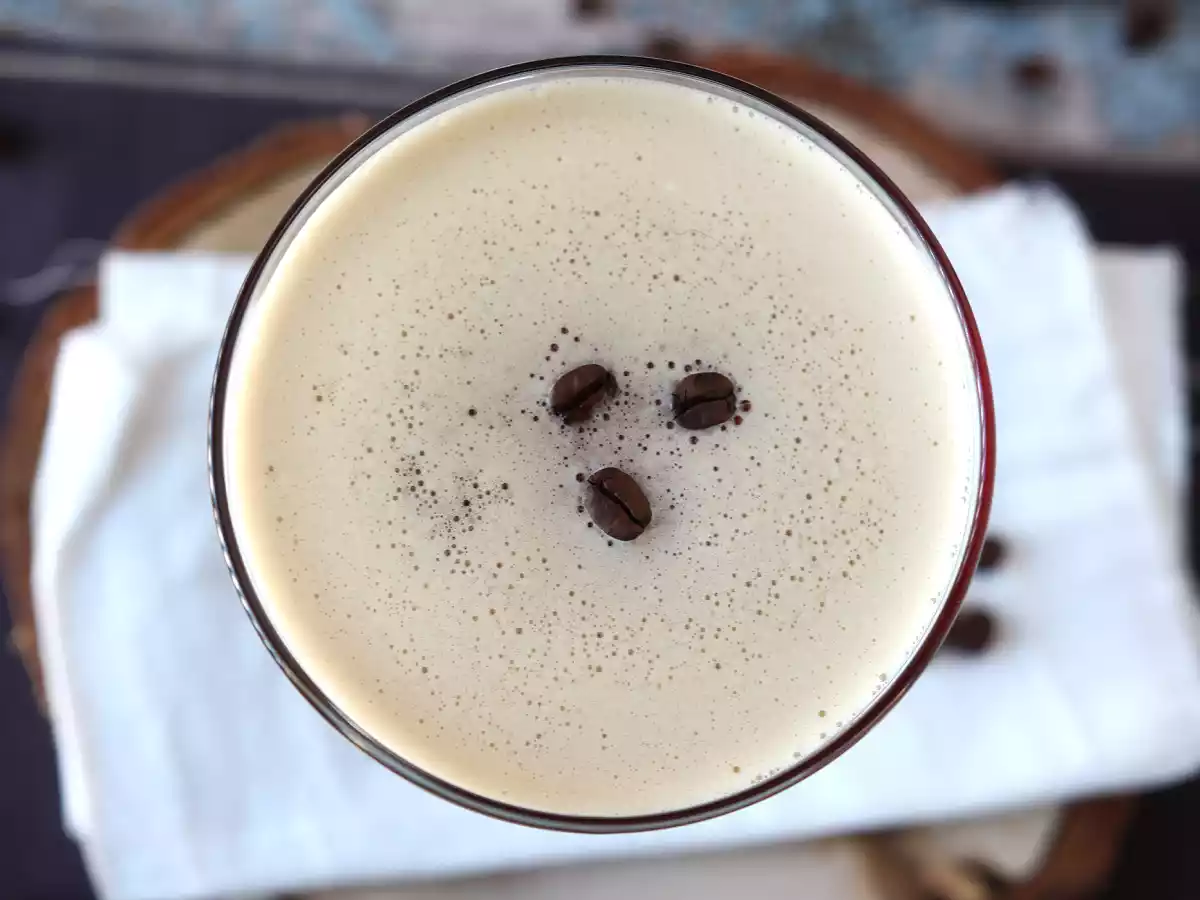 Espresso Martini, cocktailul perfect pentru iubitorii de cafea ​ - poza 3