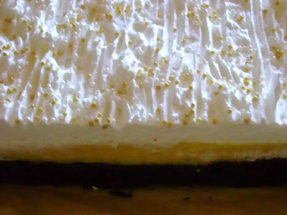 Este o prajitura extraordinar de buna. - poza 13