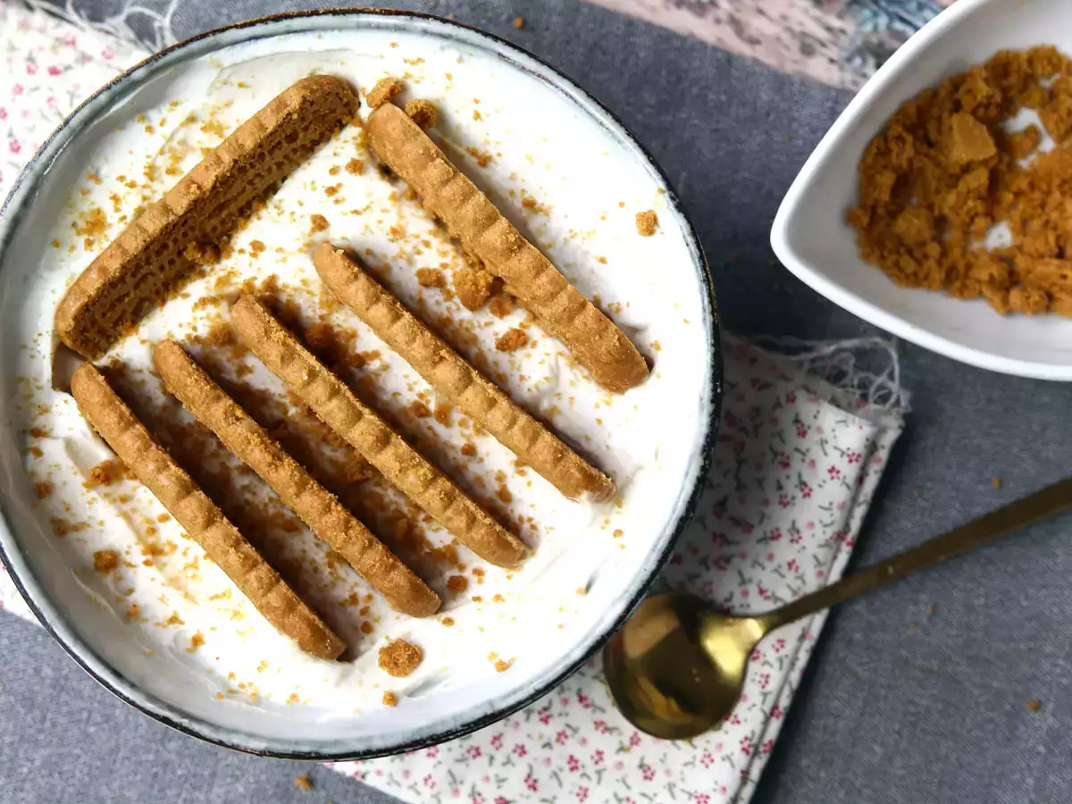 Faimosul cheesecake japonez super-ușor cu doar 2 ingrediente - poza 4